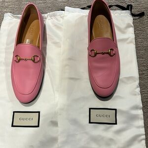Gucci pink leather Jordan loafer size 38 1/2. Never worn